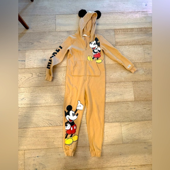 H&M Other - Kid’s H&M Disney Onesie, size 8/10